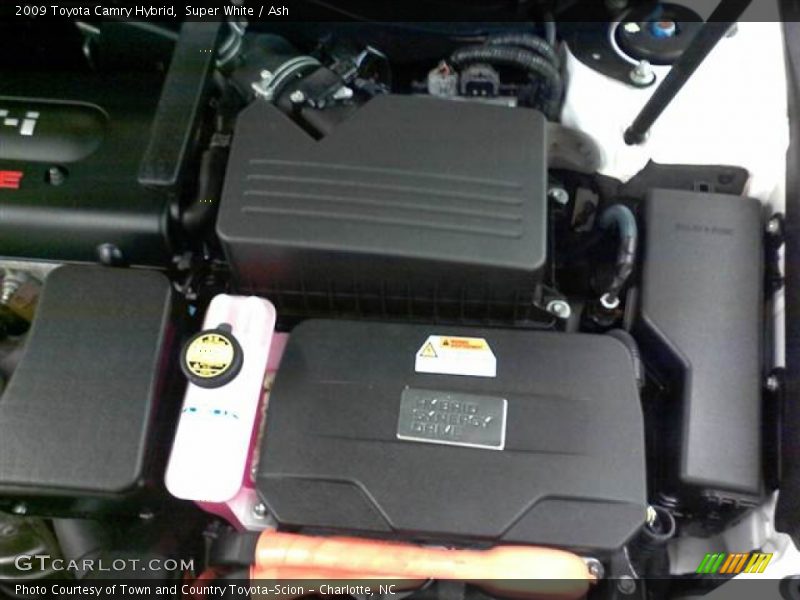 Super White / Ash 2009 Toyota Camry Hybrid