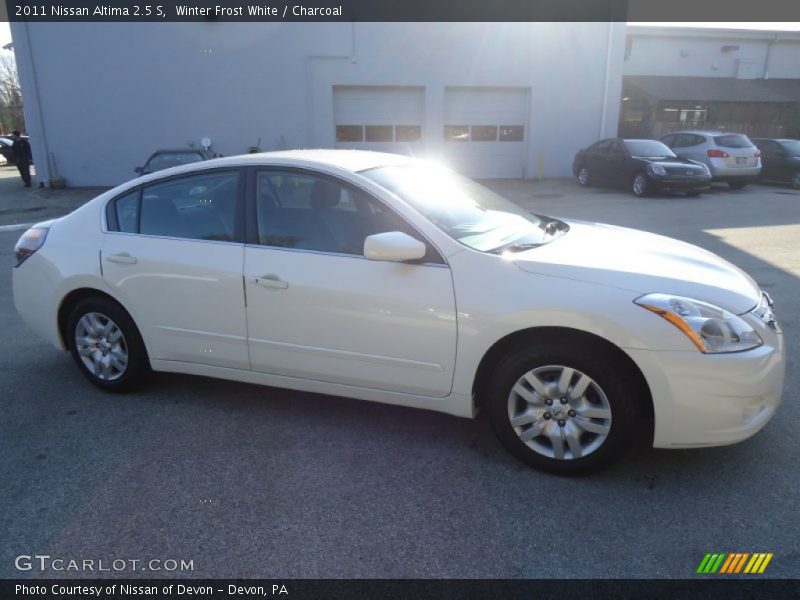 Winter Frost White / Charcoal 2011 Nissan Altima 2.5 S