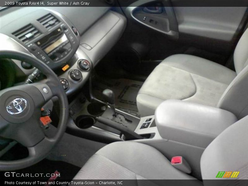 Super White / Ash Gray 2009 Toyota RAV4 I4