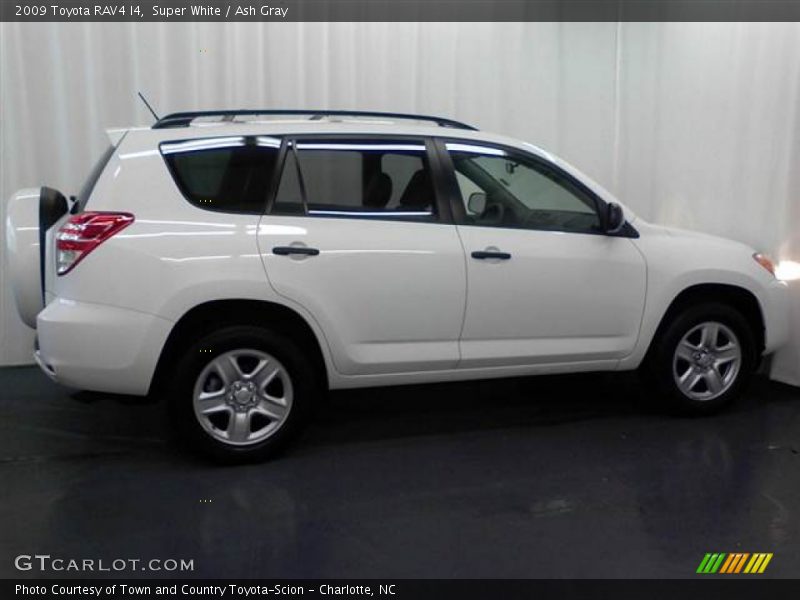 Super White / Ash Gray 2009 Toyota RAV4 I4
