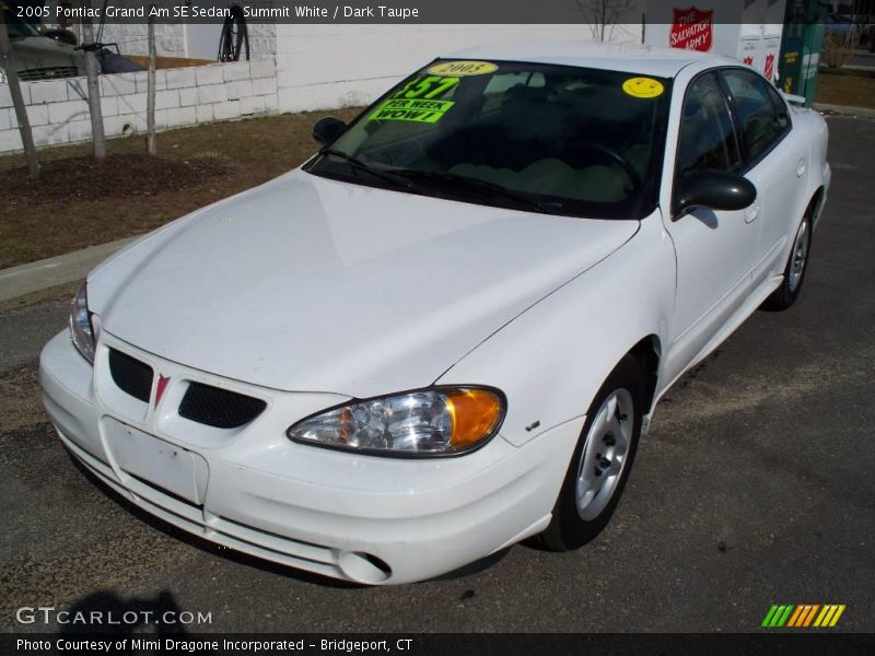 Summit White / Dark Taupe 2005 Pontiac Grand Am SE Sedan