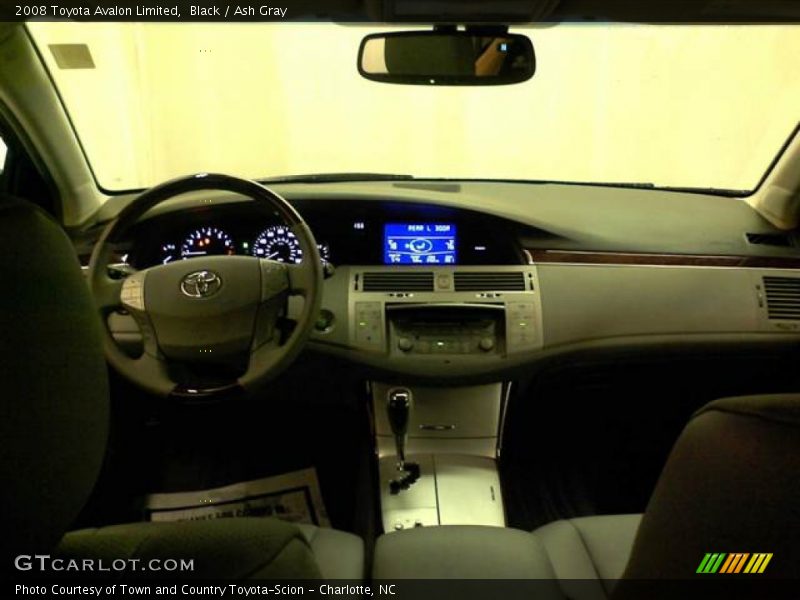Black / Ash Gray 2008 Toyota Avalon Limited