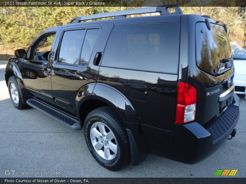 Super Black / Graphite 2011 Nissan Pathfinder SV 4x4