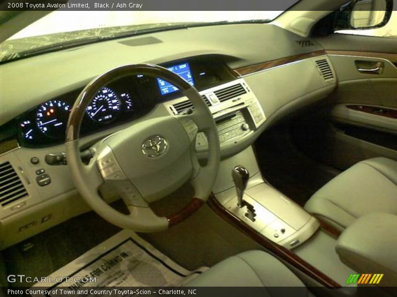 Black / Ash Gray 2008 Toyota Avalon Limited