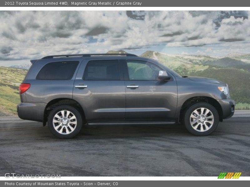 Magnetic Gray Metallic / Graphite Gray 2012 Toyota Sequoia Limited 4WD