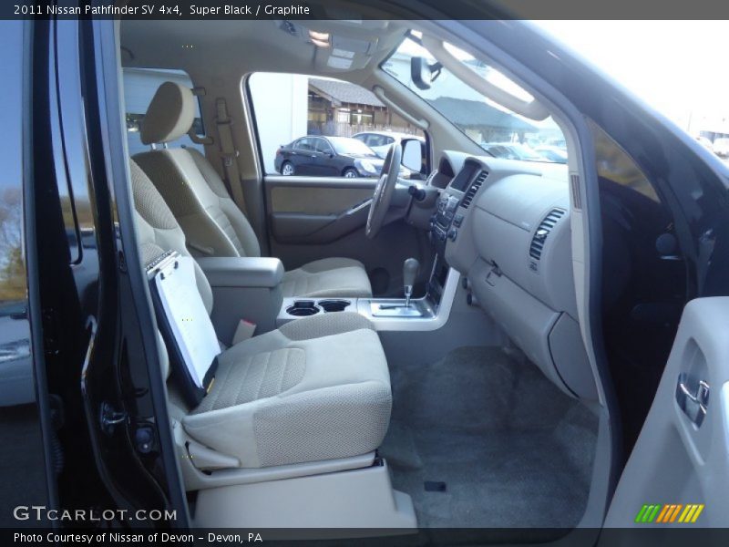 Super Black / Graphite 2011 Nissan Pathfinder SV 4x4