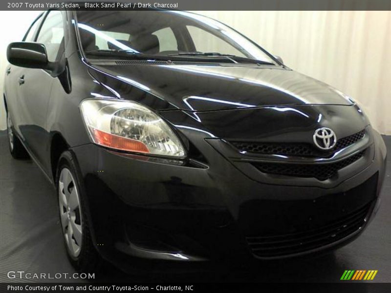 Black Sand Pearl / Dark Charcoal 2007 Toyota Yaris Sedan