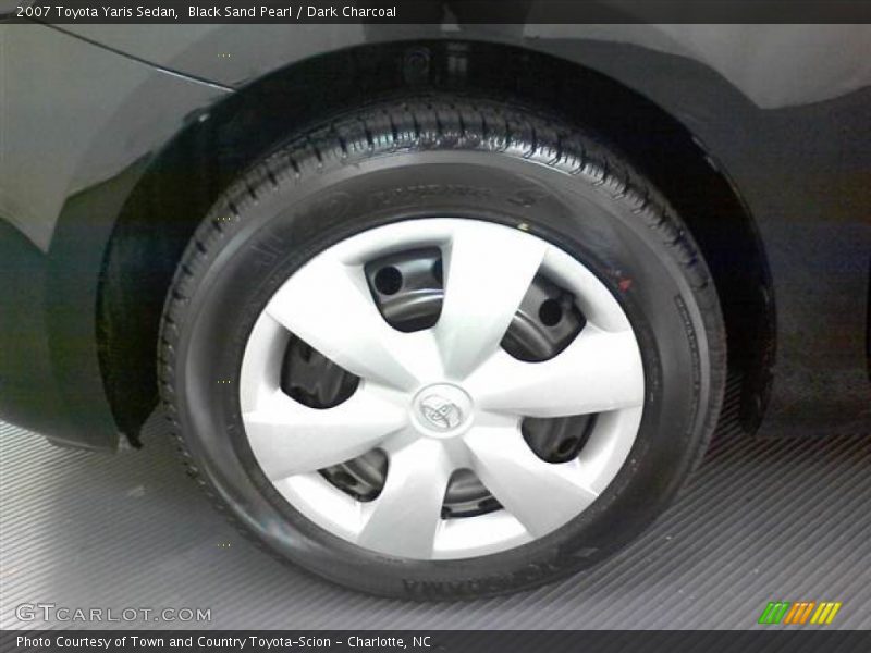 Black Sand Pearl / Dark Charcoal 2007 Toyota Yaris Sedan