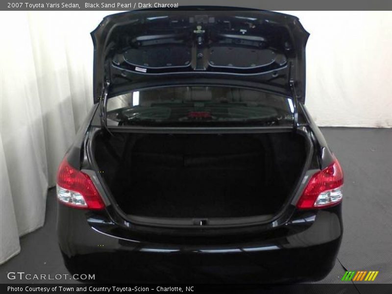 Black Sand Pearl / Dark Charcoal 2007 Toyota Yaris Sedan
