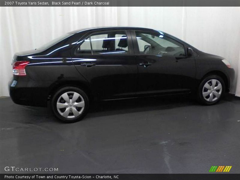 Black Sand Pearl / Dark Charcoal 2007 Toyota Yaris Sedan