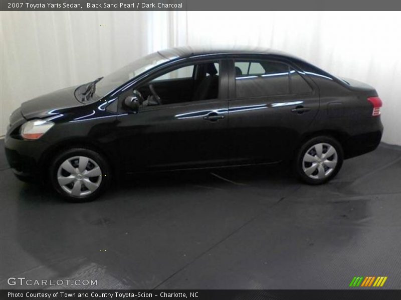 Black Sand Pearl / Dark Charcoal 2007 Toyota Yaris Sedan