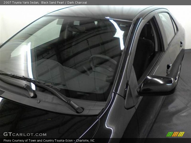 Black Sand Pearl / Dark Charcoal 2007 Toyota Yaris Sedan