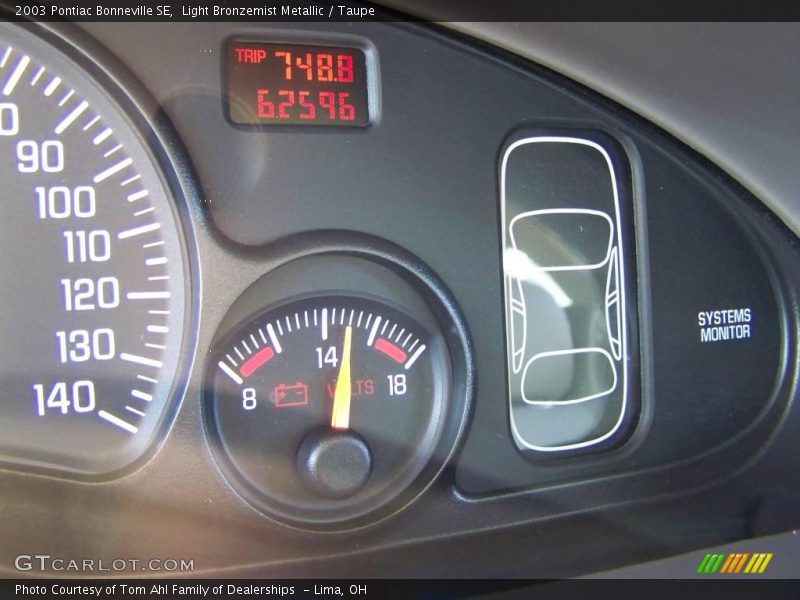 Light Bronzemist Metallic / Taupe 2003 Pontiac Bonneville SE