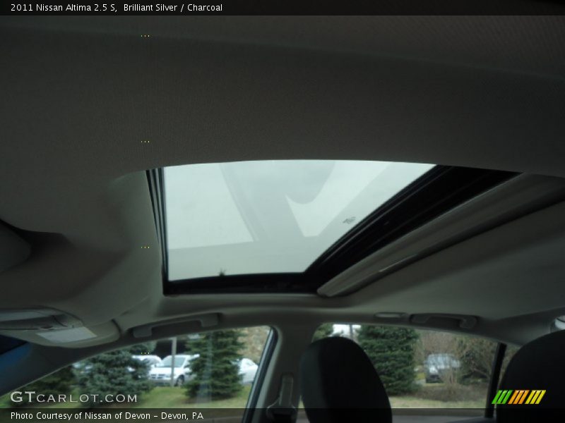 Brilliant Silver / Charcoal 2011 Nissan Altima 2.5 S