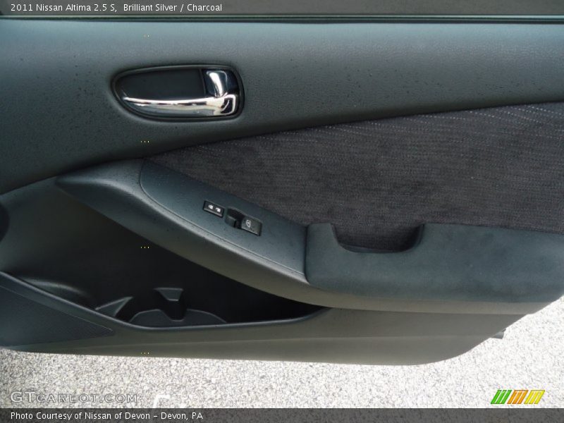 Brilliant Silver / Charcoal 2011 Nissan Altima 2.5 S