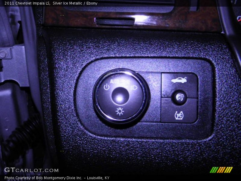 Silver Ice Metallic / Ebony 2011 Chevrolet Impala LS