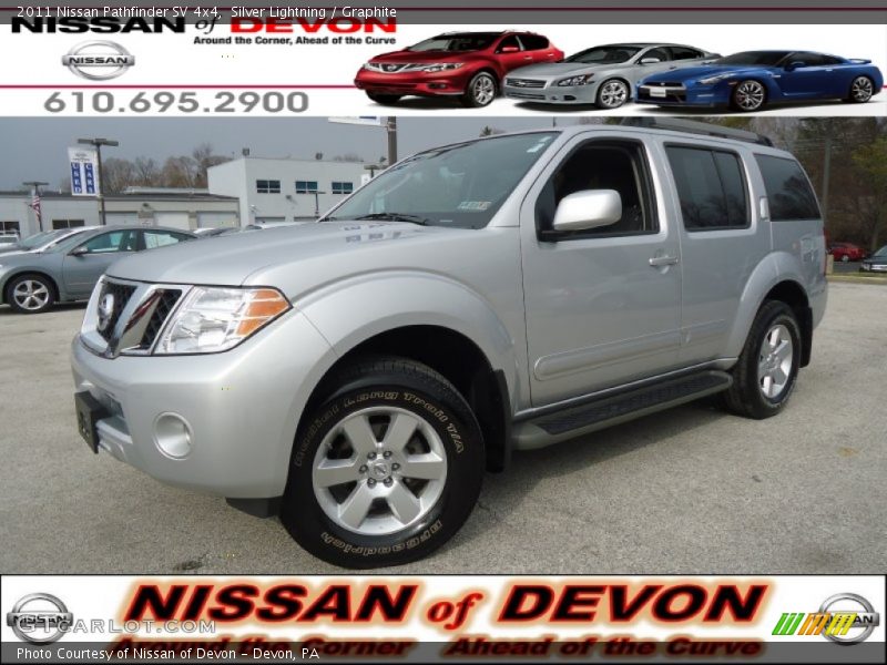 Silver Lightning / Graphite 2011 Nissan Pathfinder SV 4x4