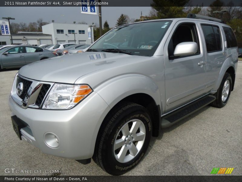 Silver Lightning / Graphite 2011 Nissan Pathfinder SV 4x4