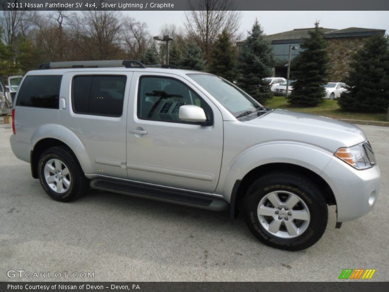 Silver Lightning / Graphite 2011 Nissan Pathfinder SV 4x4