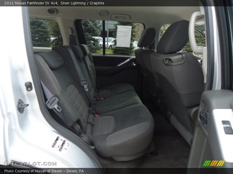Silver Lightning / Graphite 2011 Nissan Pathfinder SV 4x4