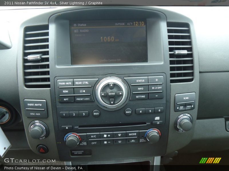 Silver Lightning / Graphite 2011 Nissan Pathfinder SV 4x4