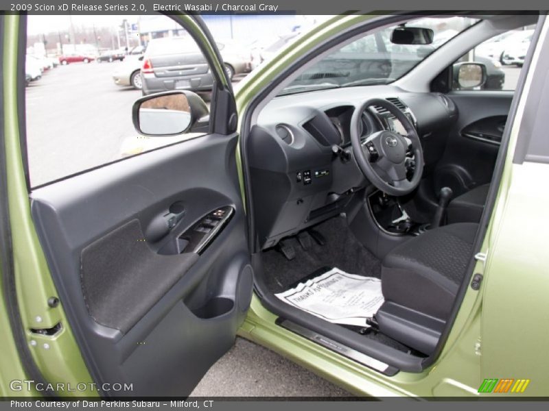  2009 xD Release Series 2.0 Charcoal Gray Interior