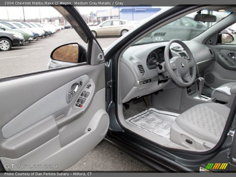 Medium Gray Metallic / Gray 2004 Chevrolet Malibu Maxx LS Wagon
