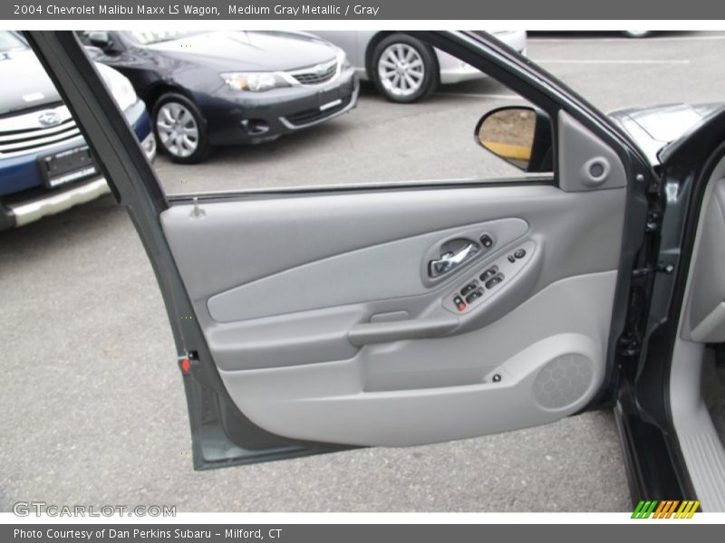 Medium Gray Metallic / Gray 2004 Chevrolet Malibu Maxx LS Wagon