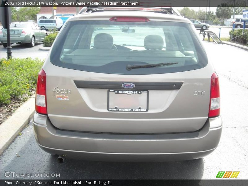 Arizona Beige Metallic / Medium Parchment 2003 Ford Focus ZTW Wagon