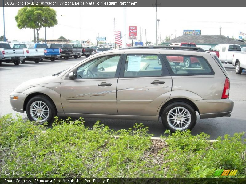 Arizona Beige Metallic / Medium Parchment 2003 Ford Focus ZTW Wagon