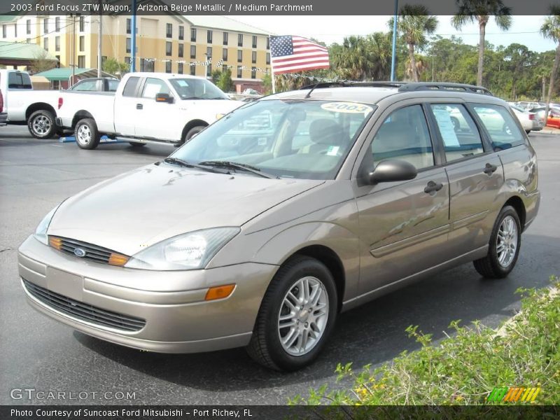 Arizona Beige Metallic / Medium Parchment 2003 Ford Focus ZTW Wagon