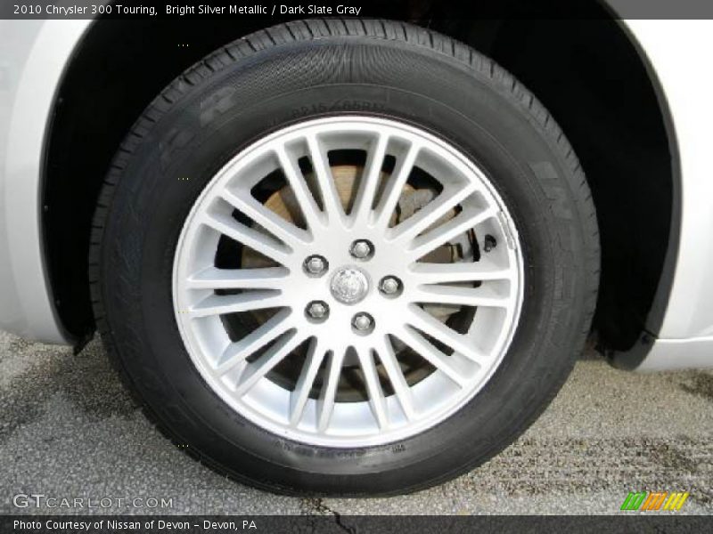 Bright Silver Metallic / Dark Slate Gray 2010 Chrysler 300 Touring