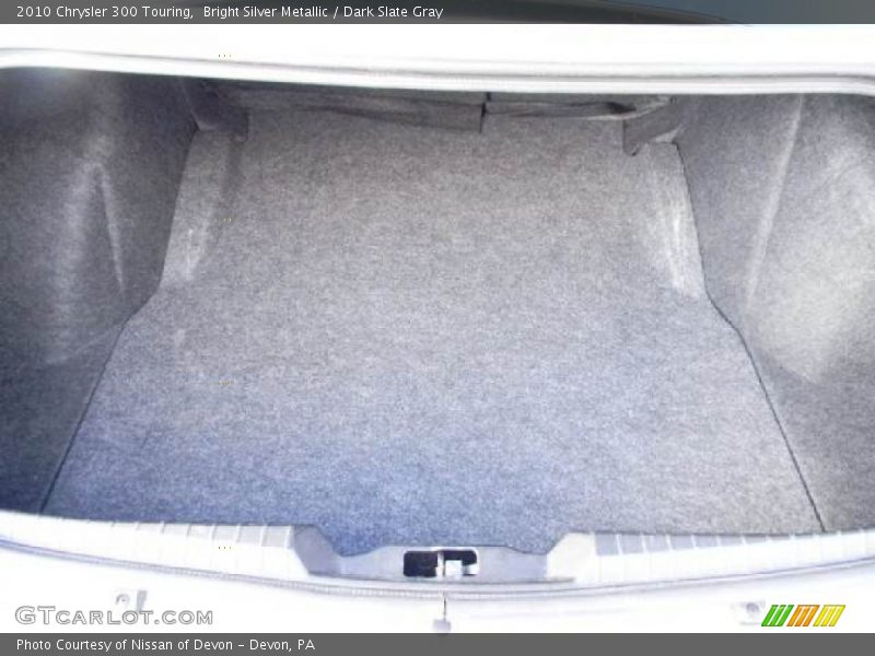 Bright Silver Metallic / Dark Slate Gray 2010 Chrysler 300 Touring