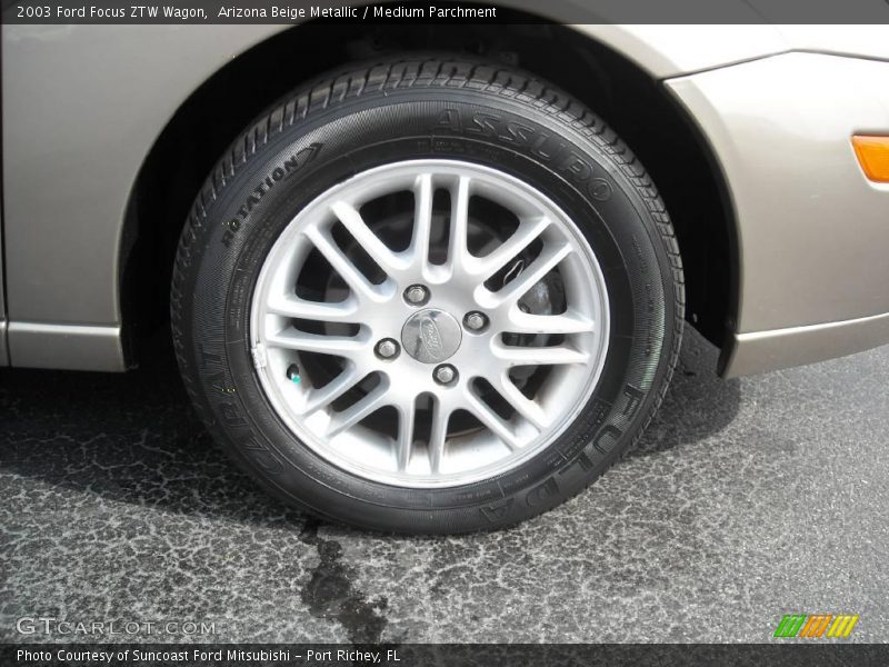 Arizona Beige Metallic / Medium Parchment 2003 Ford Focus ZTW Wagon