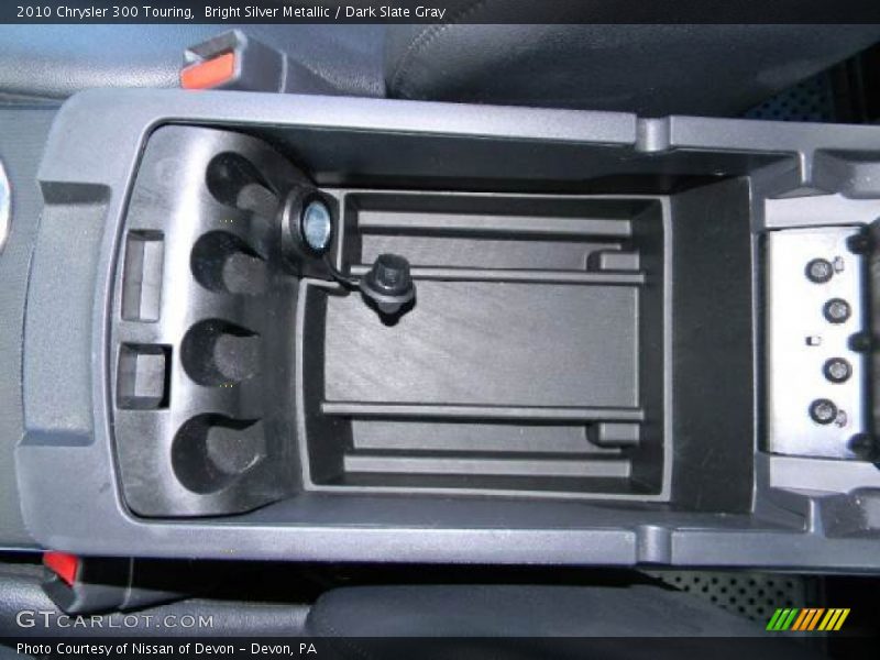 Bright Silver Metallic / Dark Slate Gray 2010 Chrysler 300 Touring