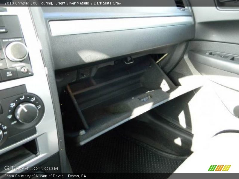 Bright Silver Metallic / Dark Slate Gray 2010 Chrysler 300 Touring