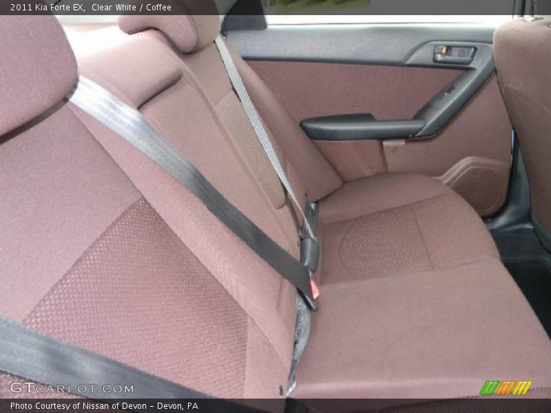 Clear White / Coffee 2011 Kia Forte EX