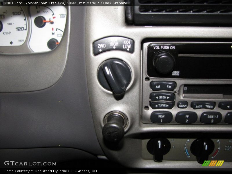Silver Frost Metallic / Dark Graphite 2001 Ford Explorer Sport Trac 4x4