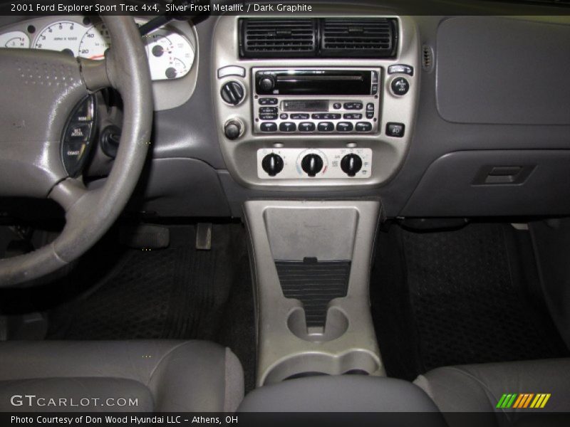 Silver Frost Metallic / Dark Graphite 2001 Ford Explorer Sport Trac 4x4