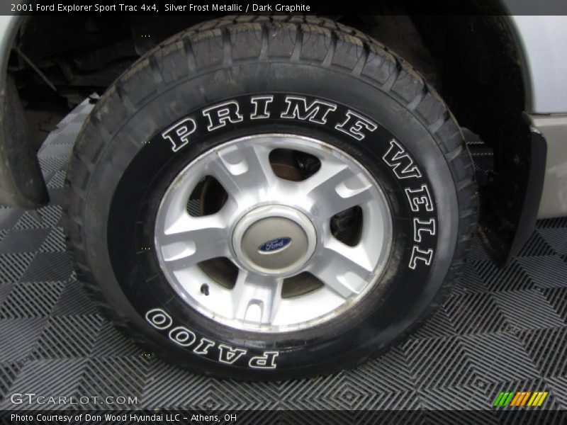 Silver Frost Metallic / Dark Graphite 2001 Ford Explorer Sport Trac 4x4
