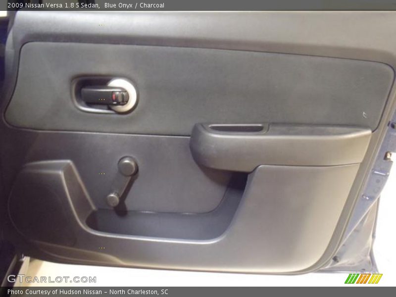 Blue Onyx / Charcoal 2009 Nissan Versa 1.8 S Sedan