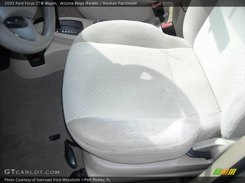 Arizona Beige Metallic / Medium Parchment 2003 Ford Focus ZTW Wagon