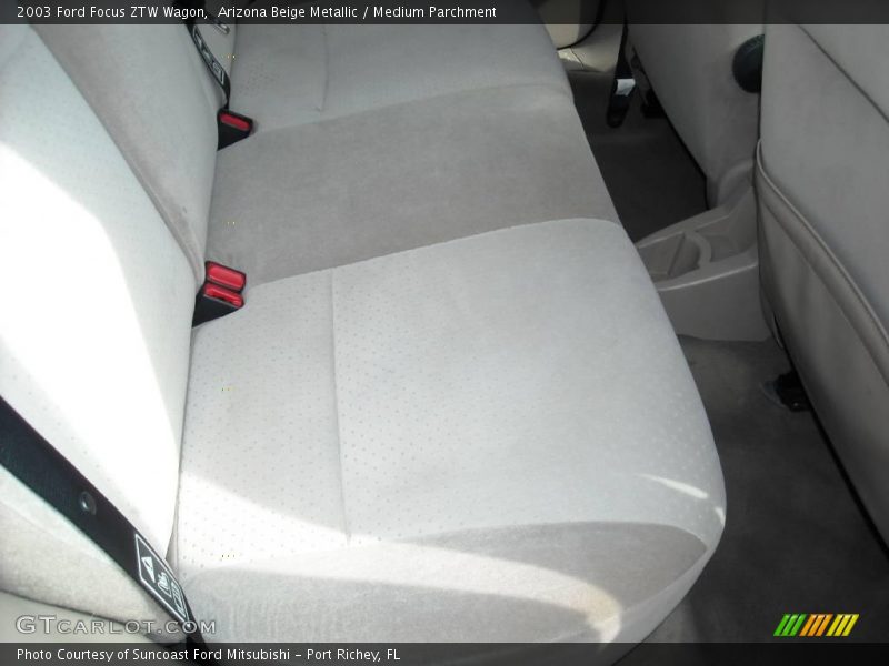 Arizona Beige Metallic / Medium Parchment 2003 Ford Focus ZTW Wagon