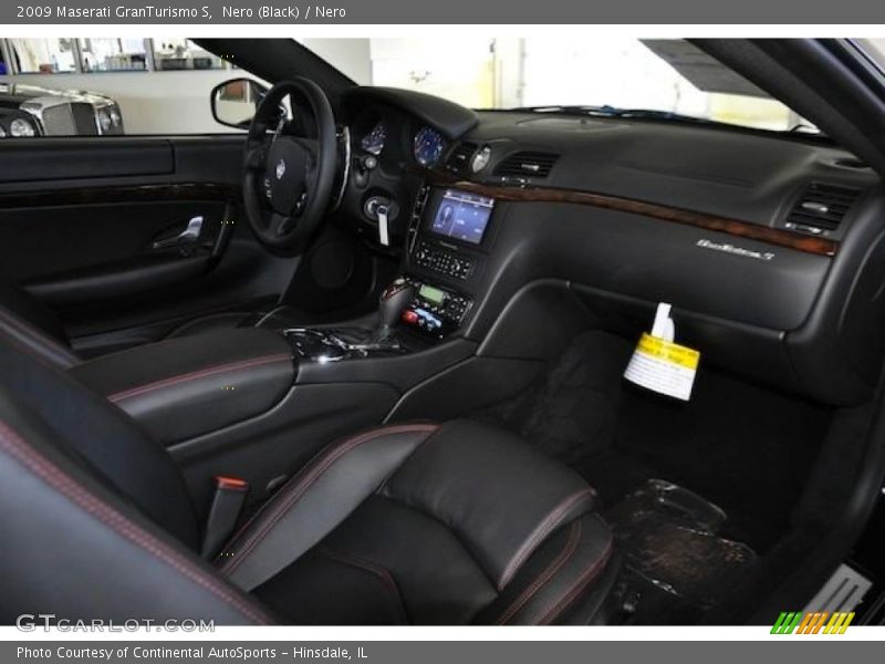 Nero (Black) / Nero 2009 Maserati GranTurismo S