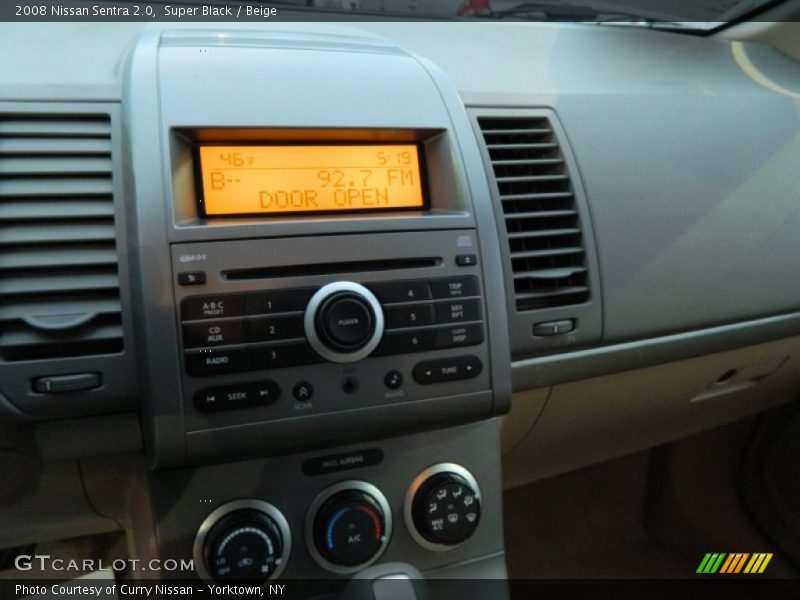 Super Black / Beige 2008 Nissan Sentra 2.0