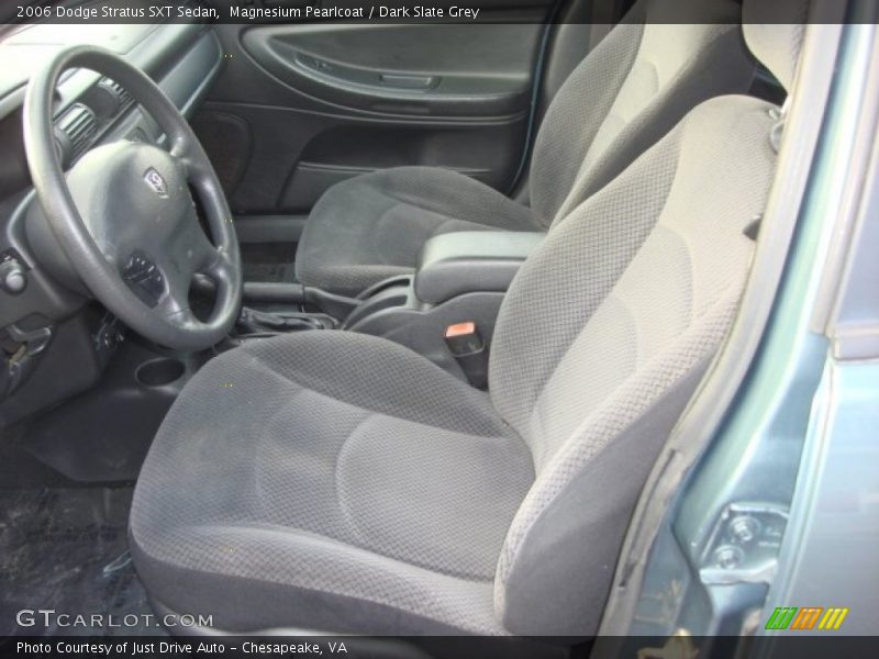 Magnesium Pearlcoat / Dark Slate Grey 2006 Dodge Stratus SXT Sedan