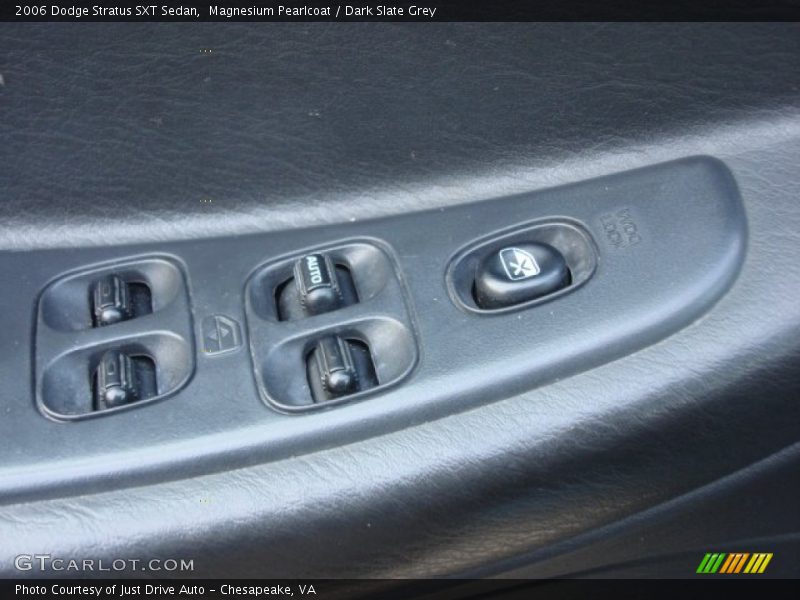 Magnesium Pearlcoat / Dark Slate Grey 2006 Dodge Stratus SXT Sedan