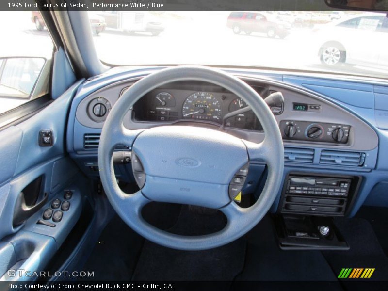 Performance White / Blue 1995 Ford Taurus GL Sedan