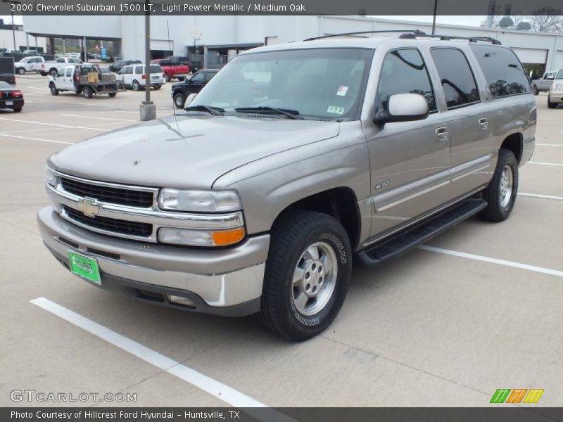 Light Pewter Metallic / Medium Oak 2000 Chevrolet Suburban 1500 LT