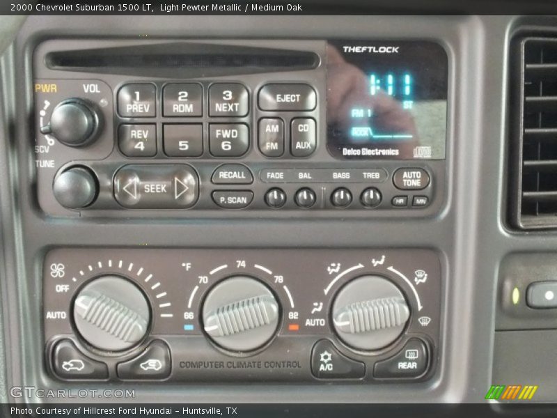 Controls of 2000 Suburban 1500 LT